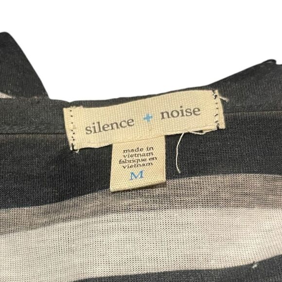 Silence & Noise Black & Silver Sequin Striped Tank Top Size Medium EUC - Picture 6 of 6